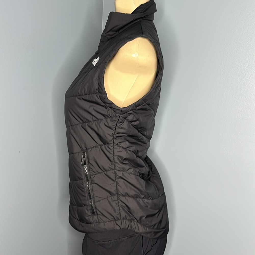 The North Face black vest size XS woman’s - Picture 4 of 11